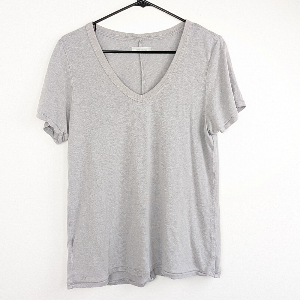 Outerknown T Shirt Womens Size M Medium Gray V Neck Short Sleeve Ladies